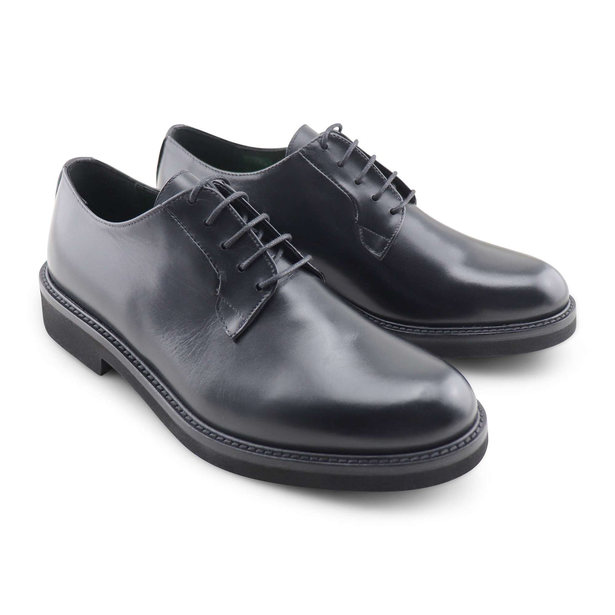Derby in pelle nera