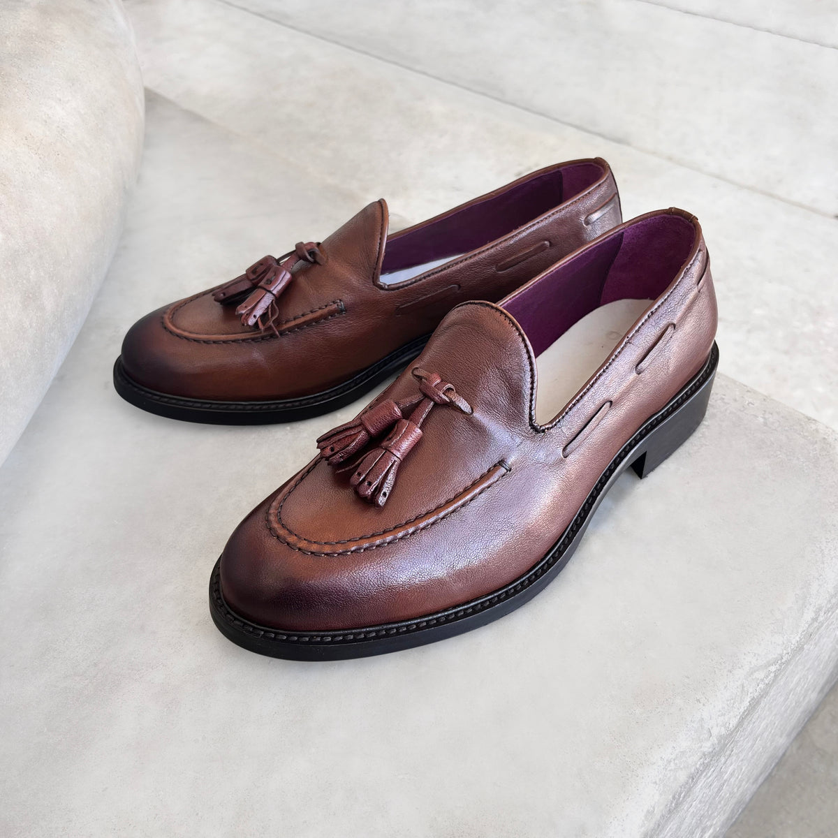Crinkled leather slippers