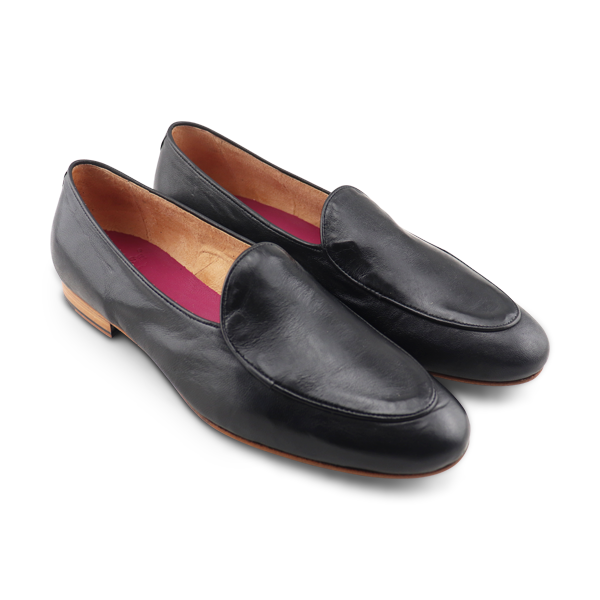 Slippers in pelle stropicciata nera