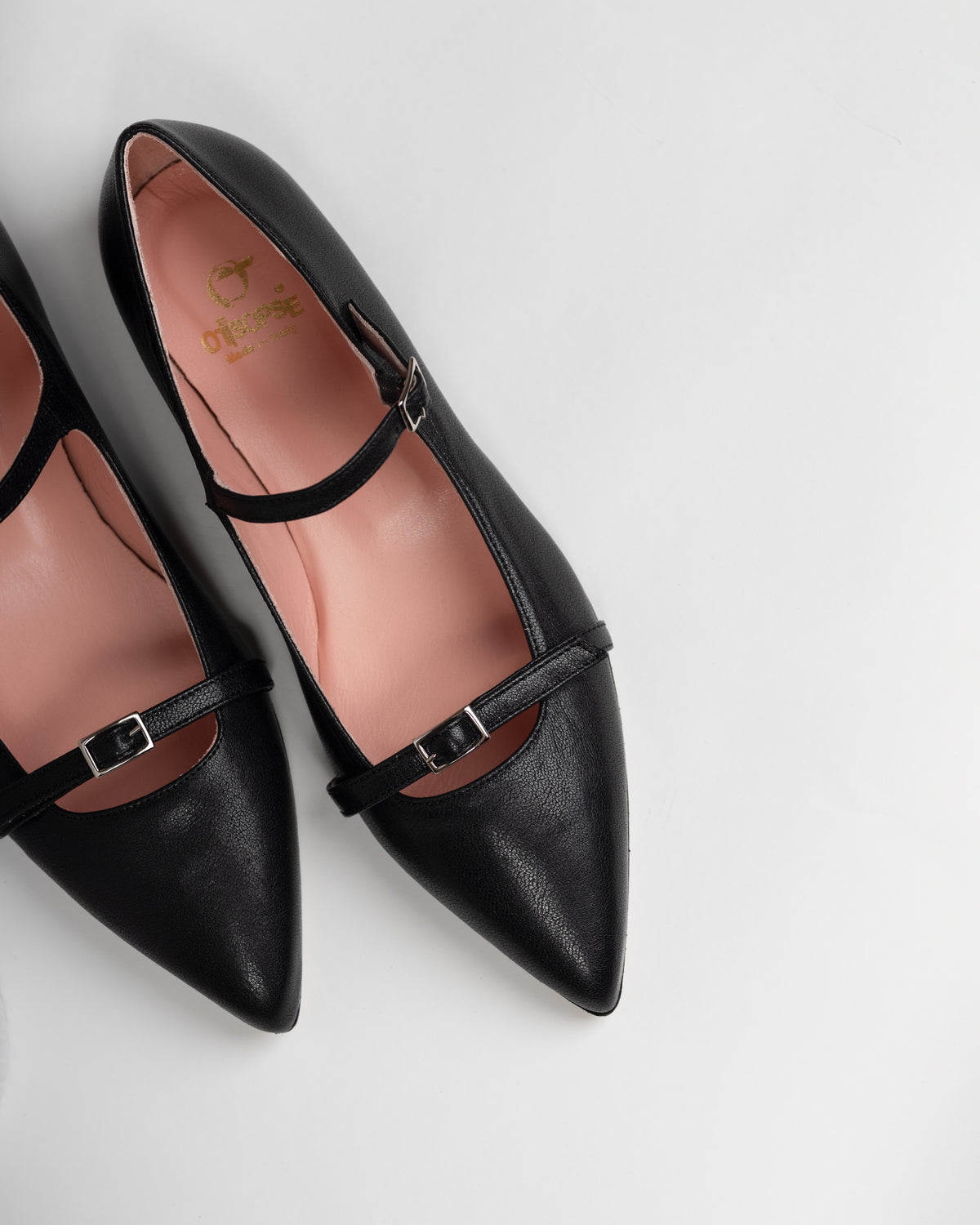 Flat shoes Imma in pelle nera