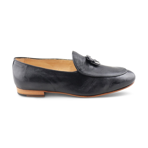 Slippers in pelle stropicciata nera