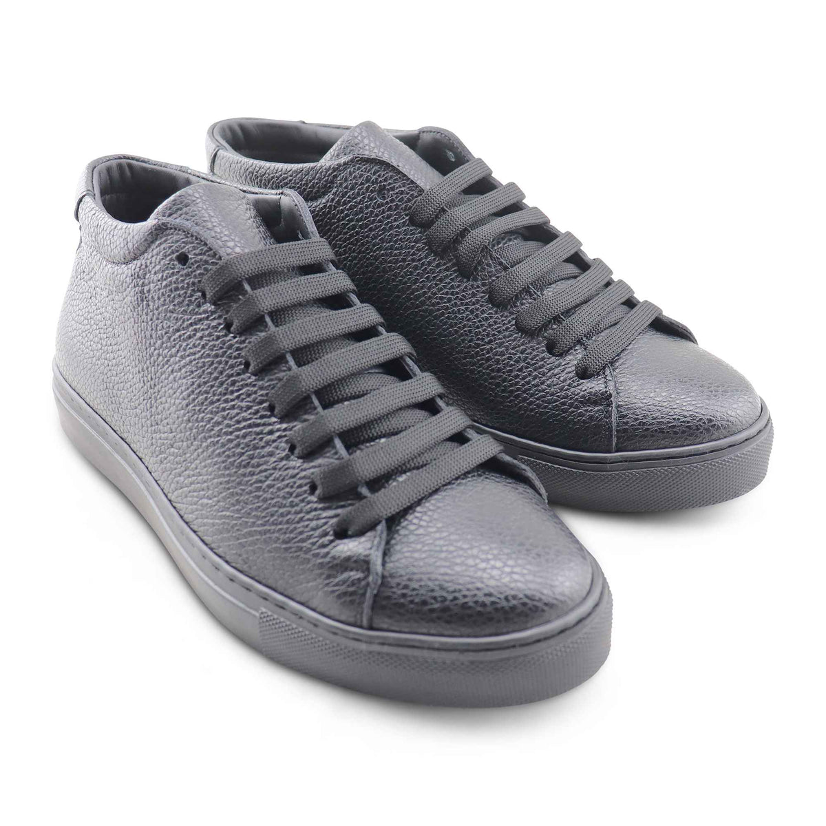 Sneakers in pelle martellata nera