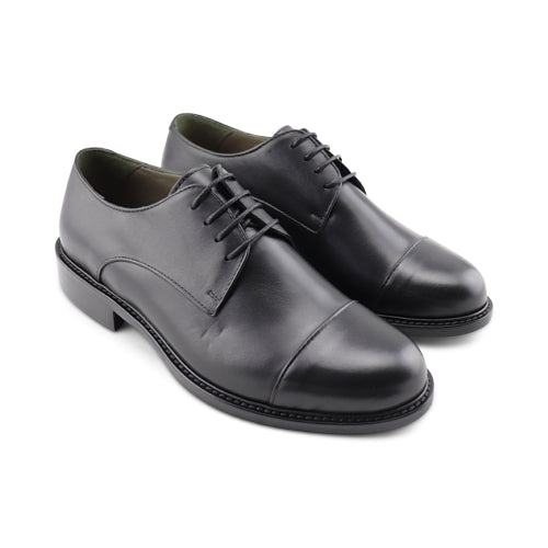 Scarpe Derby nere in pelle da uomo