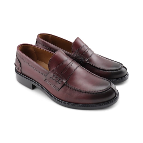 Mocassini classici in pelle bordeaux